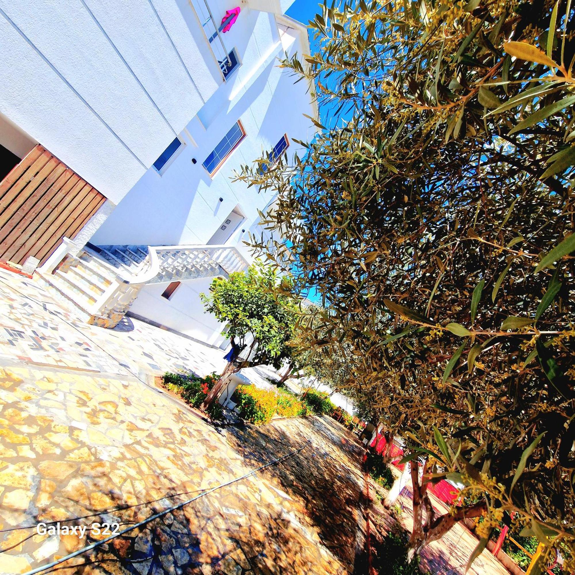 Villagekona Hotell Ksamil